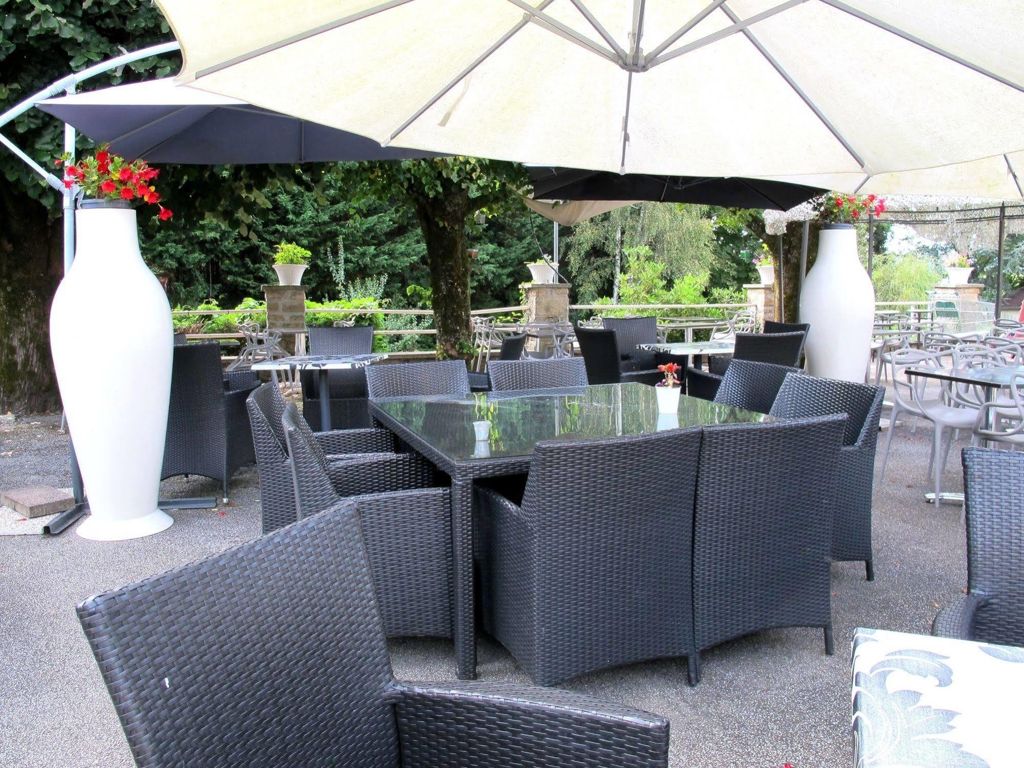 Logis Deshors-Foujanet Hotel Chamboulive Bagian luar foto