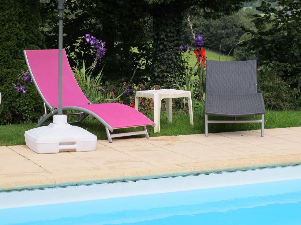 Logis Deshors-Foujanet Hotel Chamboulive Bagian luar foto